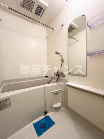 プレサンスNAGOYAシティオの浴室