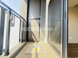 【バルコニー】 | ザ・パークハビオ谷町六丁目クロス | お洗濯にも便利なバルコニー付き