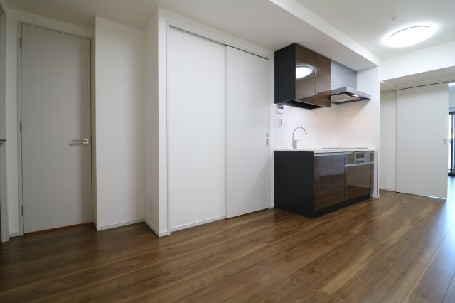 【居間・リビング】