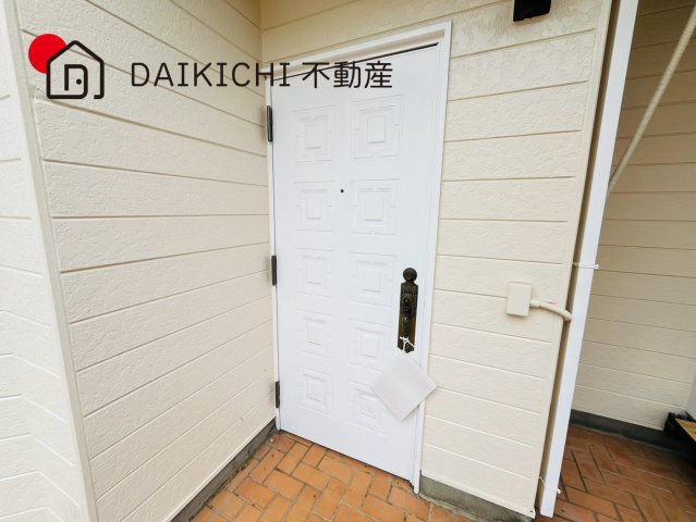 【玄関】 | 鴻巣市吹上富士見　中古戸建