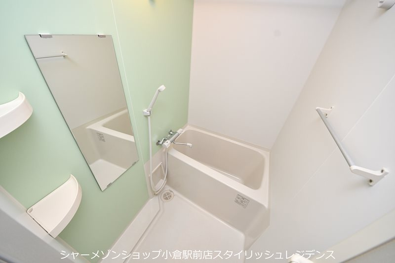 ピノ到津の浴室