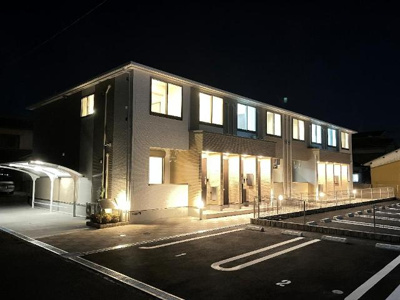 【外観】 | レスポワール | 外観写真（夜）