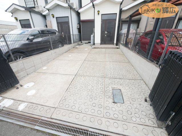 【駐車場】 | 加古川市平岡町高畑　中古戸建