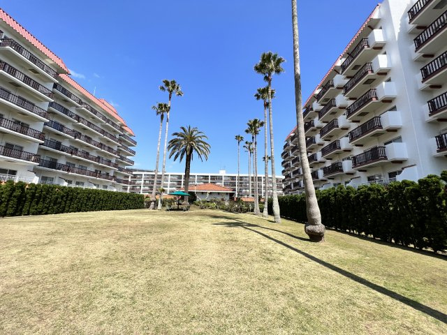 海まで2分！逗子マリーナ5号棟　1階の設備|中庭