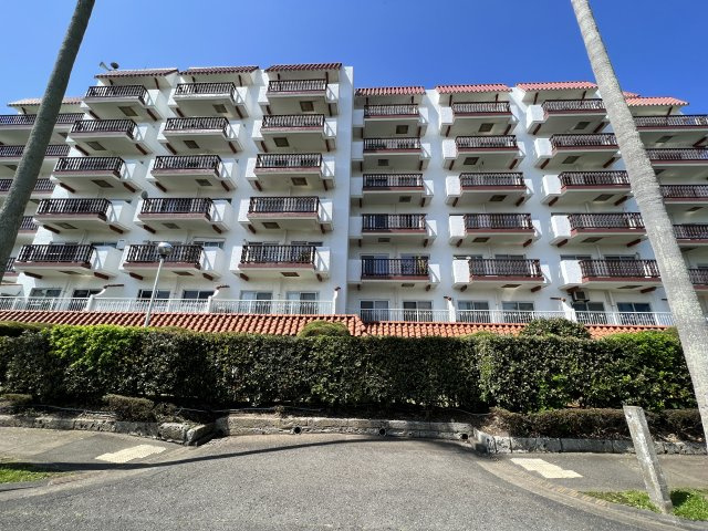 海まで2分！逗子マリーナ5号棟　1階の外観|外観