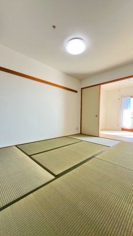 リバティパーク枚方F棟の和室