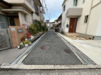 【前面道路含む現地写真】 | 浜寺船尾町西２丁　中古テラスハウス | 【オーナーチェンジ物件】現在賃貸中！利回り15％！安定した家賃収入が見込める投資用物件です♪