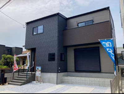 【外観】 | 小倉北区片野新町１丁目 | ◆完成前に当社契約で仲介手数料無料！
資金計画から銀行選び、オプション工事や税金の事までフルサポート！
近隣の完成現場案内可能♪お気軽にお声掛け下さい(*^。^*)
※完成予想図。仕様は異なります