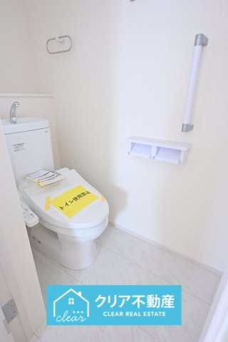 【トイレ】 | 第３富士見町時沢9号棟★太陽光パネル付き★ | ２階にもトイレがあるので忙しい朝も家族と分けて使用できます♪