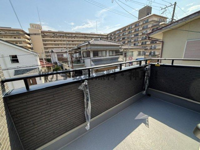 【バルコニー】 | 神戸市西区枝吉1丁目　新築戸建　仲介手数料無料！ | お洗濯にも便利なバルコニー付き