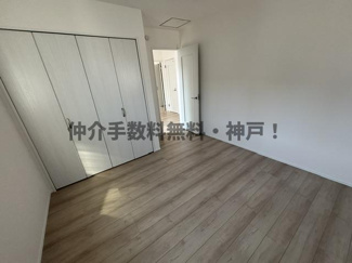 【洋室】 | 神戸市西区枝吉1丁目　新築戸建　仲介手数料無料！ | 個人の部屋や寝室として使える洋室です