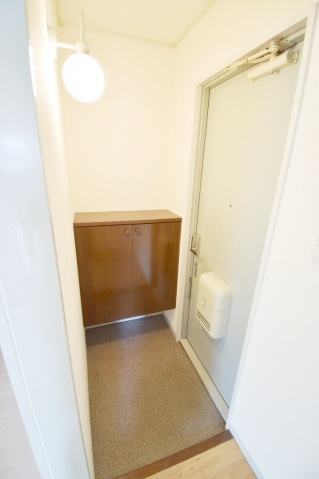 セジュール花みずき　C棟の玄関