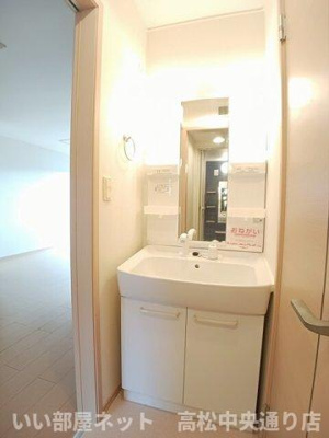 【洗面所】 | ファミーユＭ