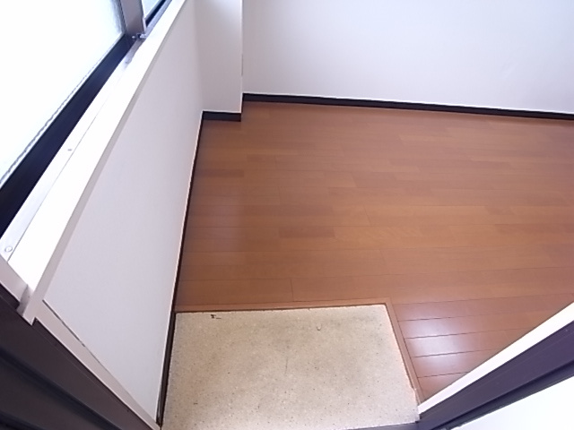 第三大田ビルの玄関