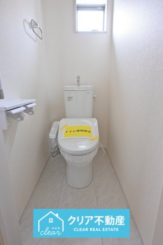 【トイレ】 | 第３富士見町時沢10号棟★太陽光パネル付き★ | ２階トイレがあることで忙しい朝も家族と分けて使用できます♪