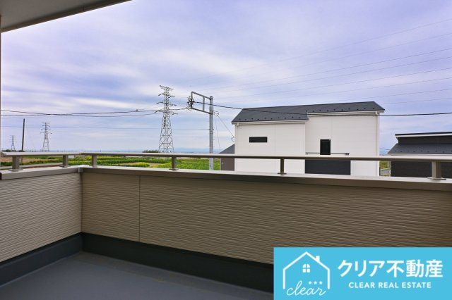 【バルコニー】 | 第３富士見町時沢10号棟★太陽光パネル付き★ | バルコニーは２か所♪日当たりもよく気持ちいい♪