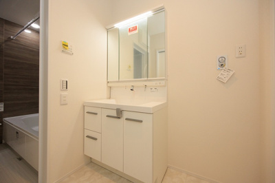 【独立洗面台】 | サンコート古前2丁目