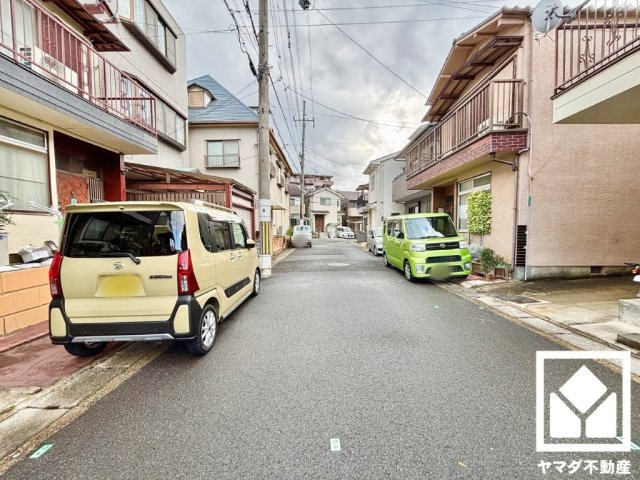 伏見区桃山町山ノ下の前面道路含む現地写真