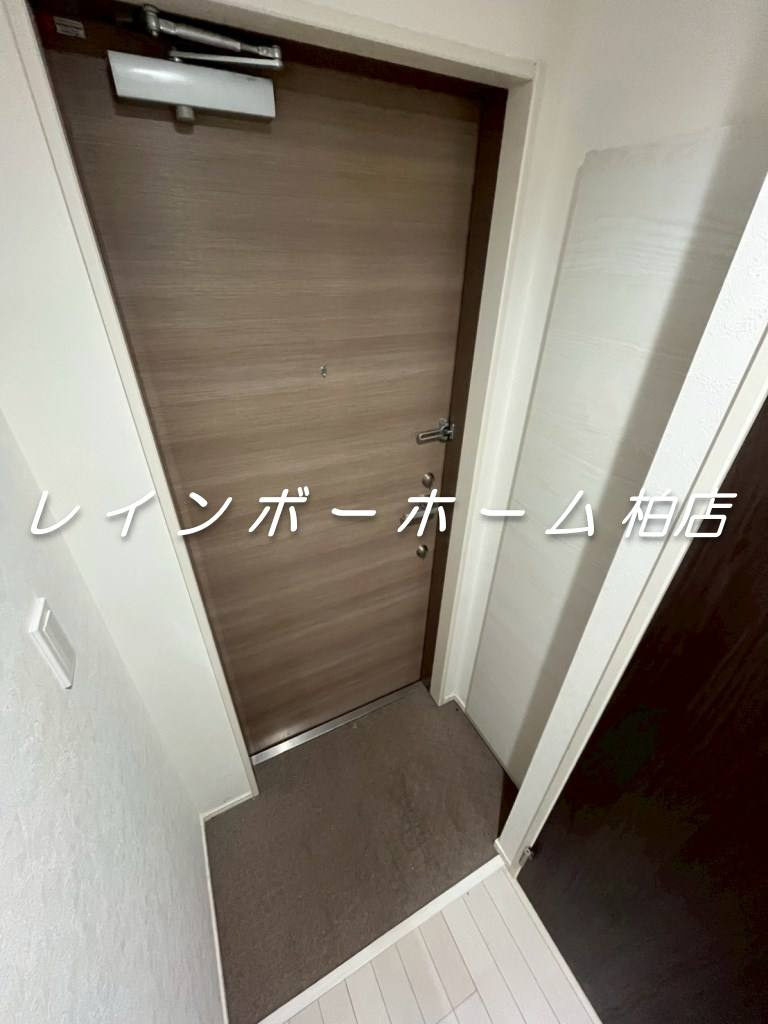 仲介手数料50％半額キャンペーン物件の玄関|明るい玄関です