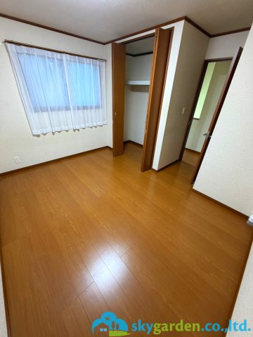 伊勢原市板戸　中古戸建の洋室