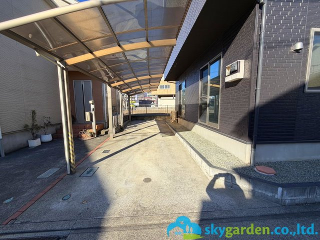 伊勢原市板戸　中古戸建の駐車場