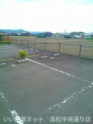 【駐車場】 | ハーモニーハイツ俊