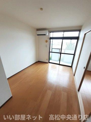 【居間・リビング】 | ハーモニーハイツ俊