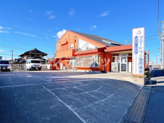 東浦町緒川店舗の外観
