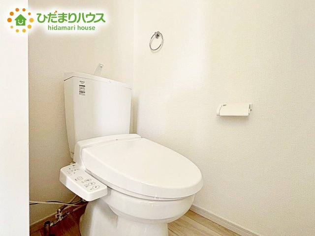 【トイレ】 | 水戸市平須町13期　新築戸建　 | 1・2階にトイレあるため、同時に利用でき混雑を避けられますね