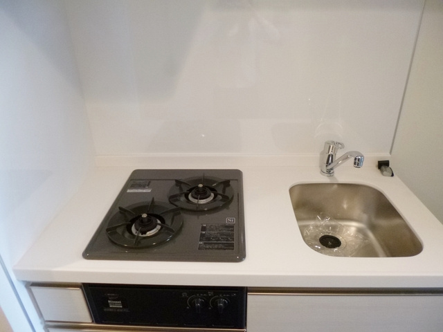 プレミアムキューブ東十条Ａｒｉａのキッチン|2口ガスコンロのシステムキッチン♪