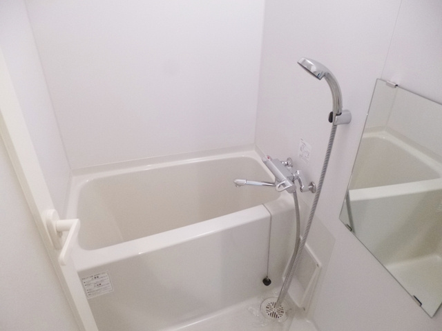 プレミアムキューブ東十条Ａｒｉａの浴室|お風呂も綺麗ですよ。
