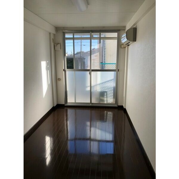 アイルーム阿久比の居間・リビング