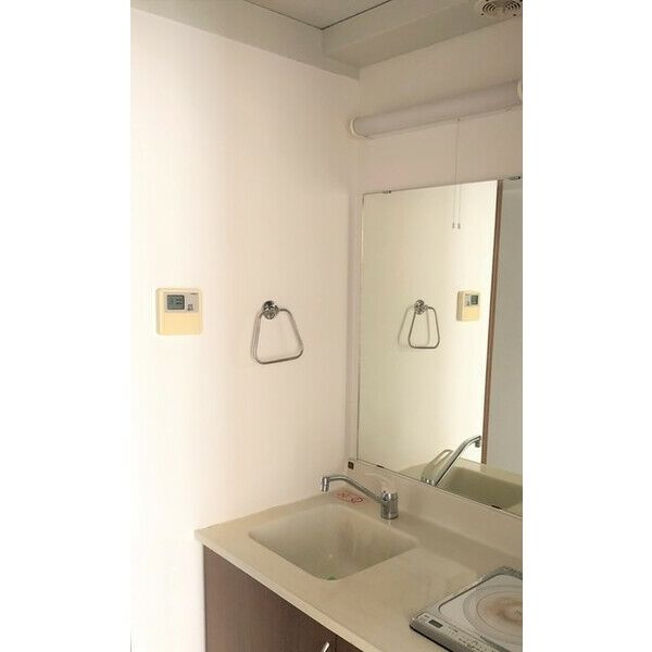 アイルーム阿久比の洗面所