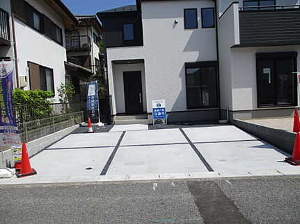 広島市佐伯区美鈴が丘西4丁目　新築一戸建ての駐車場
