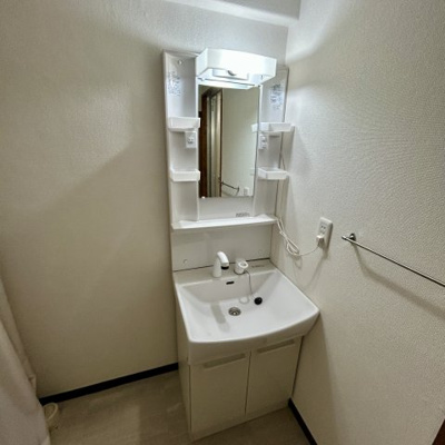 【独立洗面台】 | メゾンあおき