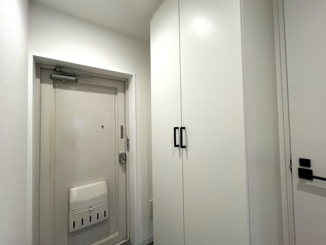 広々“ウォークスルークローゼット”に何収納スルー？【リフォーム】チェリーハイツ山手の玄関