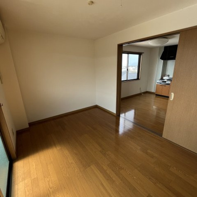 【居間・リビング】 | 第8サンコーポ森脇2号館