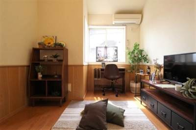 【居間・リビング】 | リヴィエール川崎 | 家具小物はイメージです