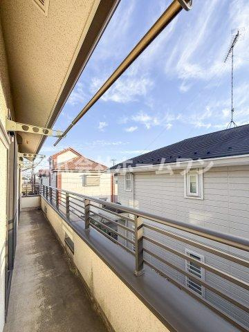 昭島市中神町　中古戸建のバルコニー|バルコニーがあります