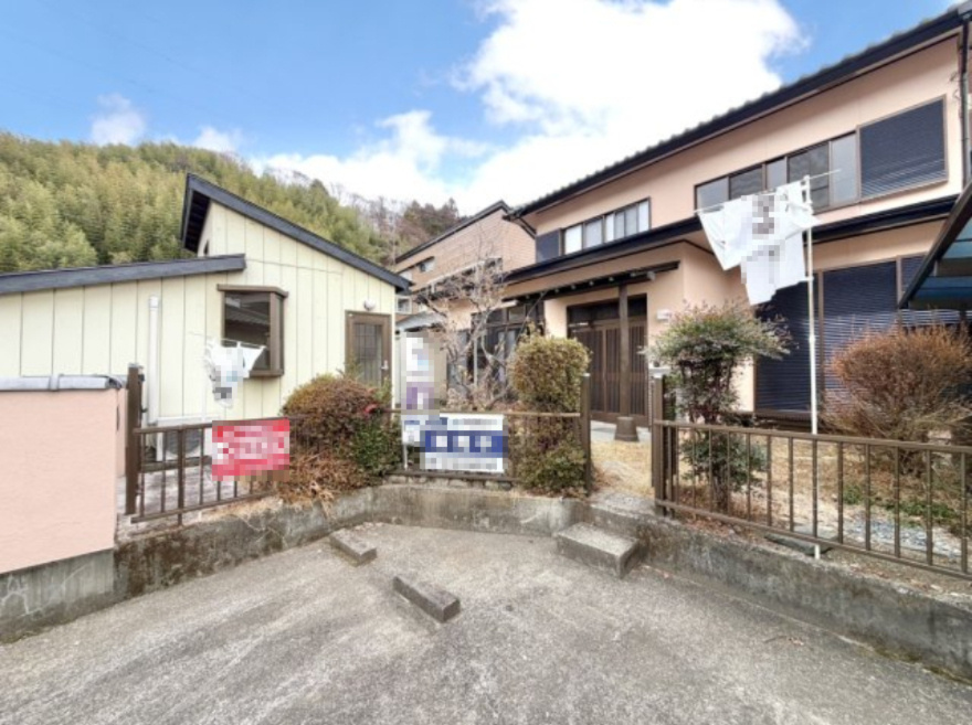 【中古戸建】渋川市行幸田1期の外観|■外観｜ここから始まる「日常」はご家族にとってかけがえのない時間となります。少しでも豊かに、快適に。