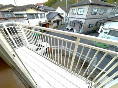 【バルコニー】 | 岩国市室の木町５丁目戸建