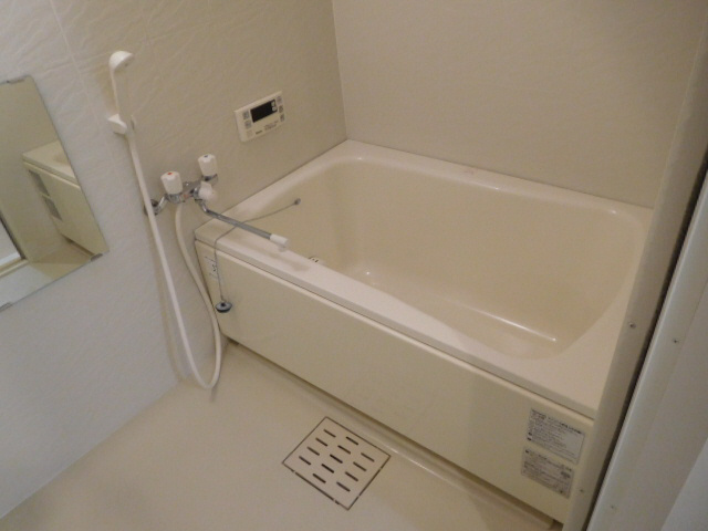 アートハイツ南今宿の浴室