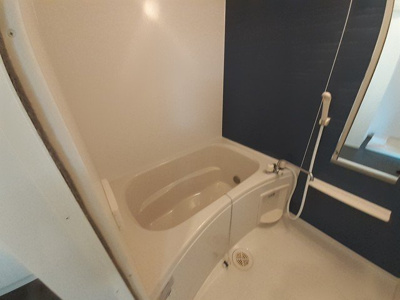 【浴室】 | トレ　ミ　カーサ星の森 | 落ち着いた空間のお風呂です