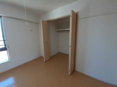 【収納】 | トレ　ミ　カーサ星の森 | たっぷりとした収納スペースです