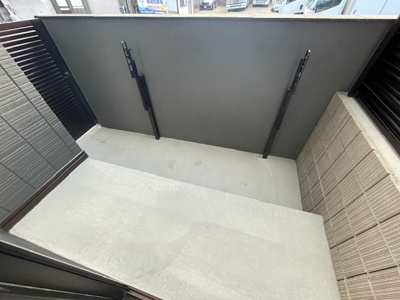 【バルコニー】 | スペチアーレ赤川