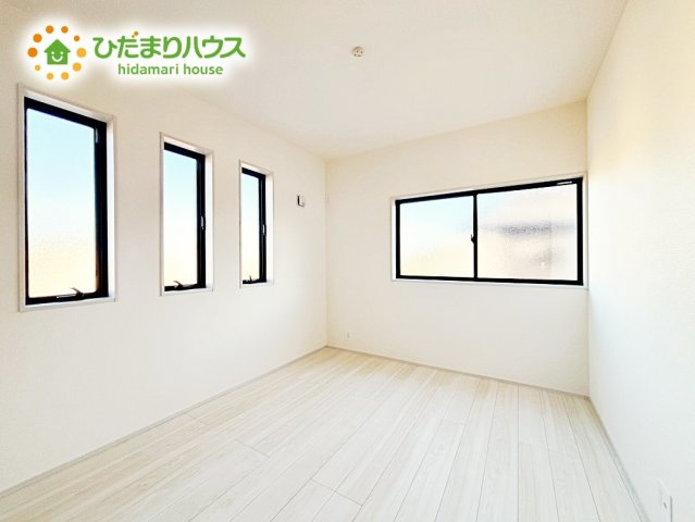 【洋室】 | ひたちなか足崎19期　新築戸建　1号棟 | ご家族様一人ひとりの大切なプライベート空間。シンプルなデザインなので、趣味・感性で個性的に飾ることができます♪