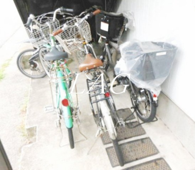 【その他共用部分】 | ＧＬＯＲＹ－Ｓ | 自転車置き場です。