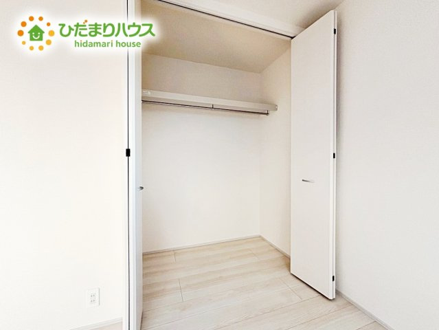 【収納】 | ひたちなか足崎19期　新築戸建　2号棟 | 収納スペースが広いため、布団や季節家電など大型のものを収納できますね