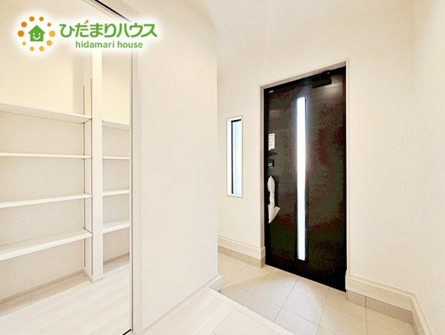 【玄関】 | ひたちなか足崎19期　新築戸建　2号棟 | スニーカーマニアも納得の天井まであるシューズボックス!(^^)!