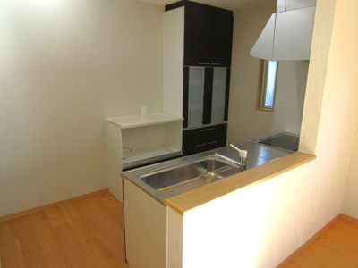 【キッチン】 | 【太陽光パネル搭載】中央市東花輪 | キッチンです